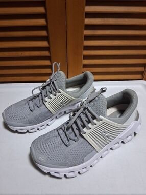 On Running Cloudswift Glacier White Women's Running Shoe * Size: 6